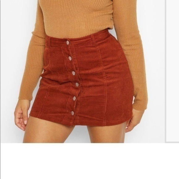 BUTTON THROUGH CORD MINI
SKIRT - Picture 4 of 4